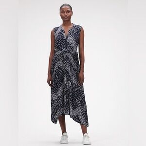 Gap Women Blue and White Asymmetrical Wrap Maxi Sundress Size Medium